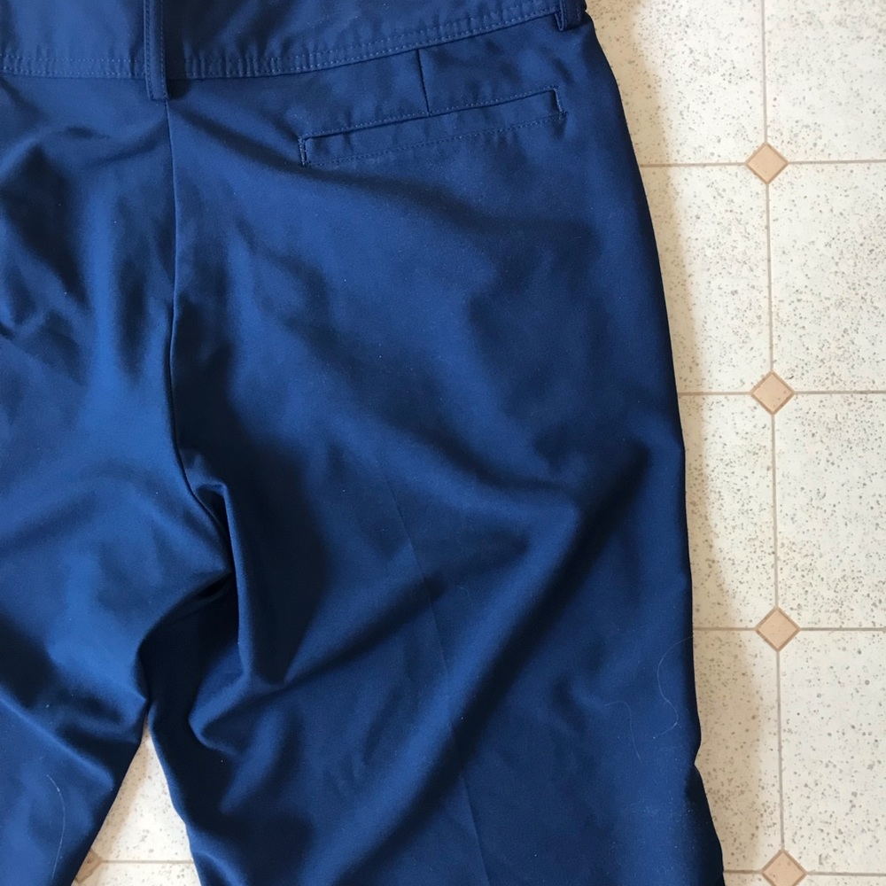 Navy Capris - image 3
